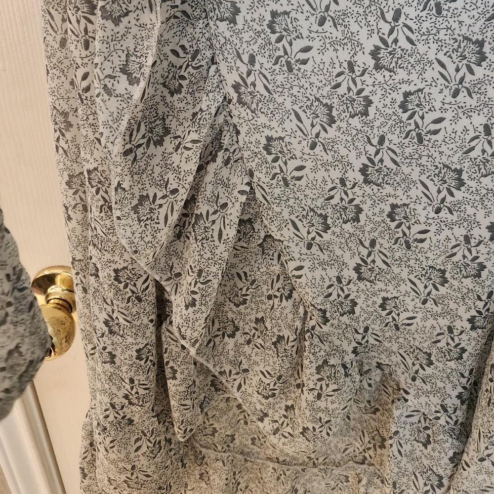 Prairie Floral Ruffley Wrap Skirt in Green Flowers On White - Picture 3 of 7